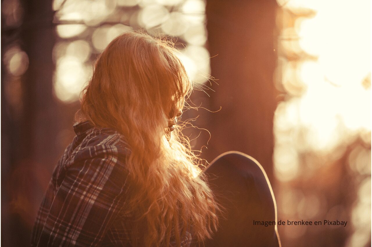Imagen de persona a sol